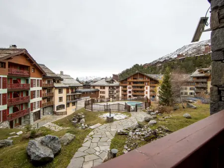 Appartement skis aux pieds avec espace bien-être, piscines et jacuzzi– Les Arcs 1950 - Photo 11