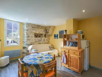 Apartamento en Cauterets,Appartement T3 pour 6 pers à Cauterets, calme, proche commerces et télécabine, navette gratuite FR-1-401-248 N°901769