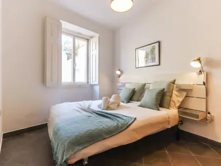 Superbe T1 à Lisbonne avec cuisine équipée, TV câblée, proche du centre et Campo de Ourique - Photo 1