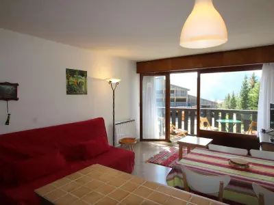 Apartment in Auris, Studio cabine 4 pers au pied des pistes avec balcon - Auris en Oisans - L901849