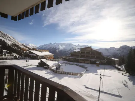 Studio cabine 4 pers au pied des pistes avec balcon - Auris en Oisans - Photo 4