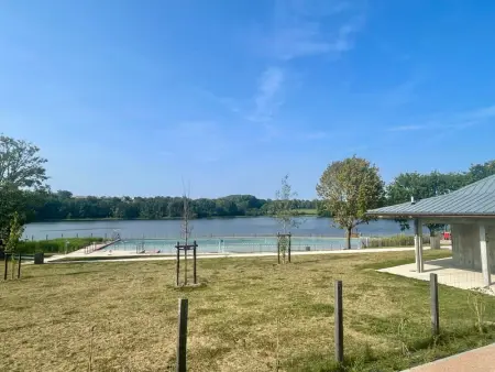 Chalet familial au camping avec piscine naturelle - Photo 11