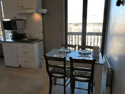 Appartement à Saint Gervais les Bains, Studio 4 pers avec coin nuit, balcon et parking, à 500m des télécabines à Saint-Gervais - L901915
