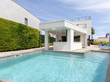 Casa Lieve, moderna espaciosa con piscina privada. Diferentes ambientes en el jardín., Maison 6 personnes à Sant Pere Pescador ES-89-73