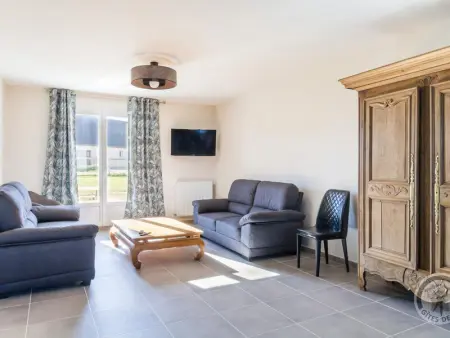 Grande maison avec vue sur l'étang et la mer, proche du Phare, jardin et terrasses, parking - Photo 6