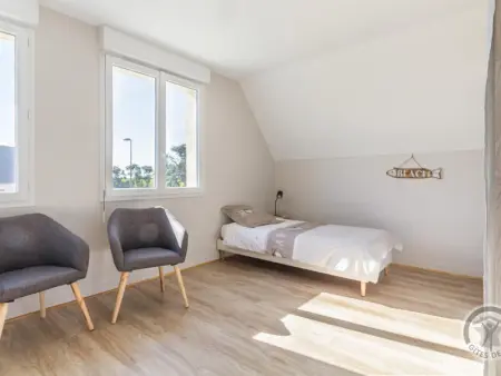 Grande maison avec vue sur l'étang et la mer, proche du Phare, jardin et terrasses, parking - Photo 11