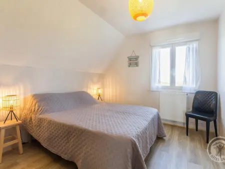 Grande maison avec vue sur l'étang et la mer, proche du Phare, jardin et terrasses, parking - Photo 13