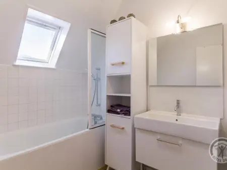 Grande maison avec vue sur l'étang et la mer, proche du Phare, jardin et terrasses, parking - Photo 15