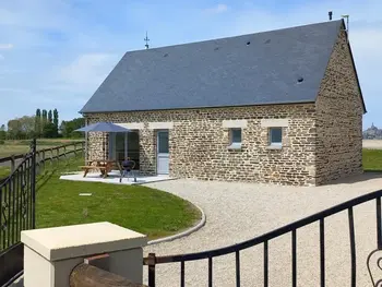 Gîte in Pontorson,Maison indépendante avec jardin clos et parking près du Mont St-Michel FR-1-362-1002 N°857908