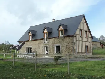 Casa rural en Landisacq,Gîte rural avec jardin, 5 chambres, équipements inclus, idéal pour vacances nature et randonnées FR-1-497-167 N°857927