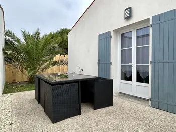 Casa en Saint Georges d'Oléron,Charmante maison 6 couchages, jardin privé, proche plage, Wi-Fi, 2 étoiles, ménage inclus FR-1-246A-155 N°858674