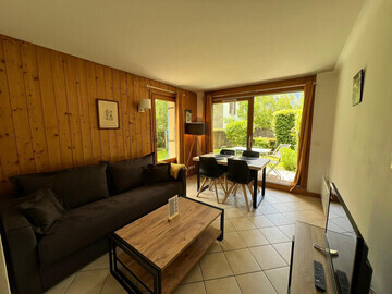 Appartement, terrasse, proche des pistes, Appartement 4 personnes à Chamonix Mont Blanc FR-1-343-241
