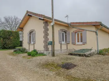 Casa rural en Charmont sous Barbuise,Gîte champêtre proche de Troyes avec jardin, poêle à bois et équipements complets FR-1-543-257 N°858046