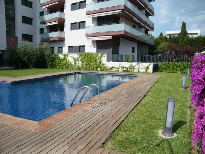 Appartement à Torredembarra, Appartement 80m² à 150m de la mer avec terrasse, piscine, climatisation et parking - Torredembarra - L902235