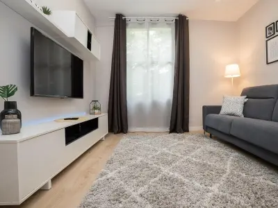 Wohnung in Logroño, Bel appart central rénové, proche Laurel et Espolon, vue sur cathédrale, WIFI gratuit - L902252