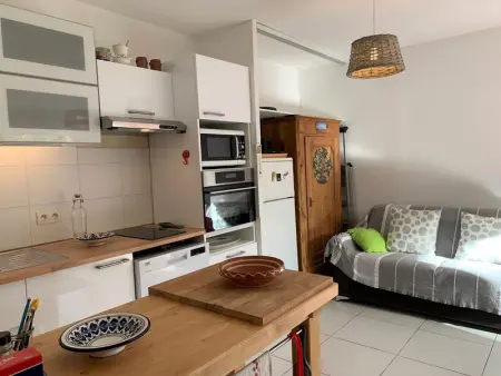 Appartement cosy avec jardin près de la Lagune de Thau à Bouzigues, idéal pour des vacances paisibles - Photo 2