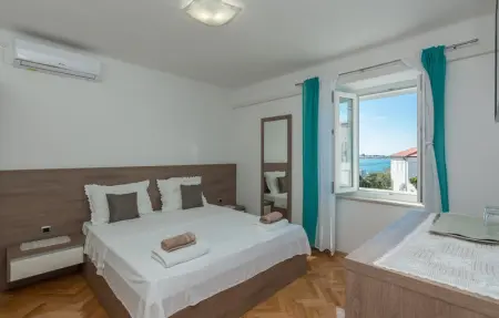 Location Maison 8 personnes à Novalja - Photo 25