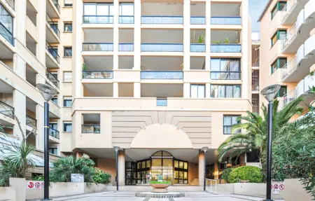 Location Appartement 4 personnes à Cannes - Photo 10