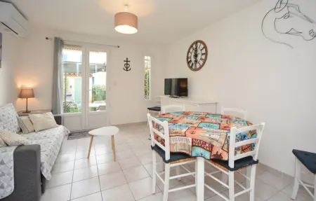 Location Maison 5 personnes à Aigues Mortes - Photo 2