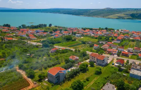 Location Maison 14 personnes à Posedarje - Photo 8