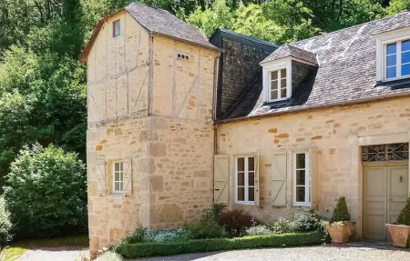 Location Maison 6 personnes à Sarrazac - Photo 13