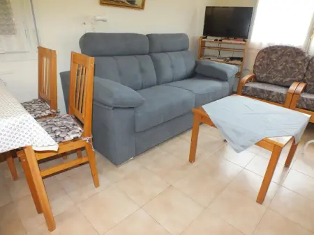 Appartement lumineux avec vue mer, balcon, parking, clim et cuisine équipée à Roses - Photo 4