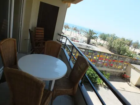 Bel appartement rénové pour 4 pers. avec parking privé à Roses - Photo 6