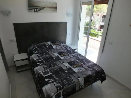 Bel appartement rénové pour 4 pers. avec parking privé à Roses - Photo 9