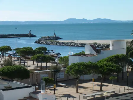 Appartement en bord de mer avec piscine, terrasse et TV TNT, idéal pour 4 personnes - Photo 4