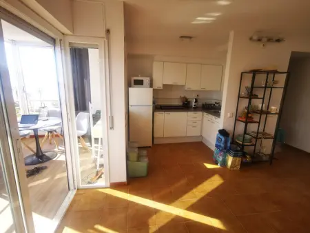 Appartement en bord de mer avec piscine, terrasse et TV TNT, idéal pour 4 personnes - Photo 8