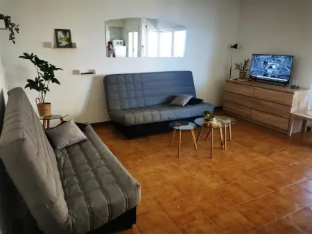 Appartement en bord de mer avec piscine, terrasse et TV TNT, idéal pour 4 personnes - Photo 9