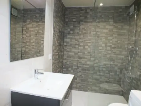 Appartement confort, 50m plage, 4 pers, terrasse, TV, lave-linge - Photo 17