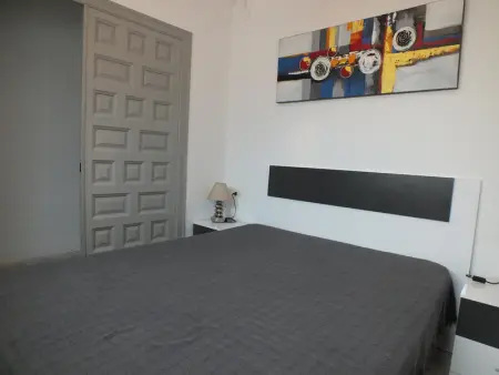 Appartement confort, 50m plage, 4 pers, terrasse, TV, lave-linge - Photo 18