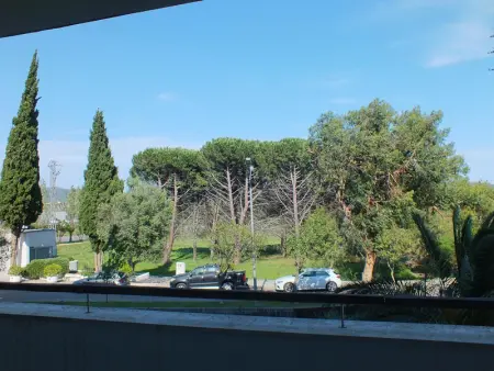 Charmant appartement avec parking, piscine, près d'Aquabrava et plages à Roses - Photo 8