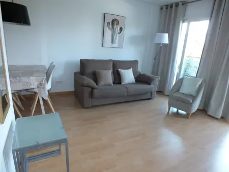 Charmant appartement avec parking, piscine, près d'Aquabrava et plages à Roses - Photo 17