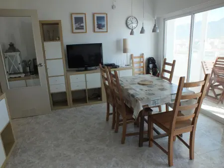 Appartement en Bord de Mer à Santa-Margarita, 6ème Étage avec Terrasse, Jardin et Piscine - Photo 10