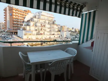 Appartement à Roses avec piscine pour 4 personnes – Proche de la plage - Photo 8