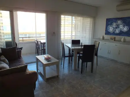 Appart 1ch, clim optionnelle, piscine, jardin - Roses - Photo 2