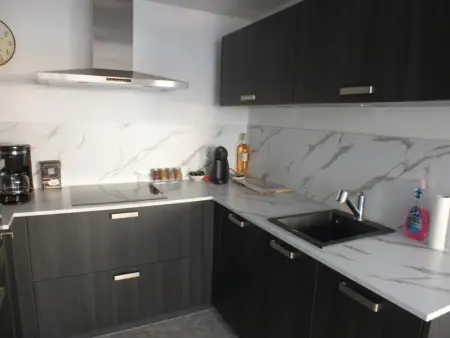 Appart 1ch, clim optionnelle, piscine, jardin - Roses - Photo 7