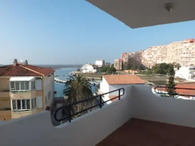 Appartement pour 6 - Terrasse - Proche Plage et Commerces - Photo 9