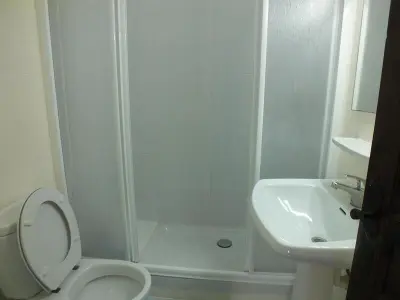 Appartement pour 6 - Terrasse - Proche Plage et Commerces - Photo 20