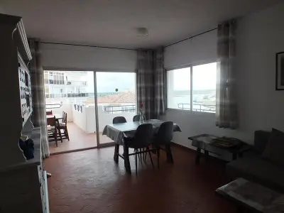 Appartement pour 6 - Terrasse - Proche Plage et Commerces - Photo 23