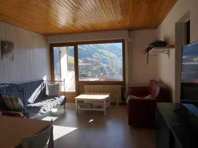 Appartement à Orcières Merlette, T3 60m² 6/7 pers à 50m des pistes, animaux acceptés, linge inclus hiver - L968224