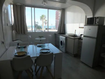 Appartement bord de mer avec clim et internet à Santa-Margarita, Rosas - Photo 9