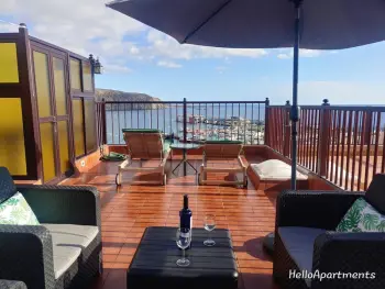 Apartamento en Los Cristianos,Duplex au centre de Los Cristianos à 50m de la plage avec solarium ES-205-3 N°902753