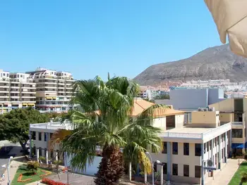 Appartement à Los Cristianos, Logement confortable au centre de Los Cristianos, à 100m de la plage - L902756