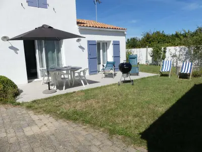 Maison à La Guérinière, Maison avec terrasse, 400 m plage et centre, 2 chambres, parking privé, ménage inclus - N°858687