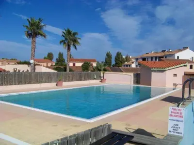 Maison à Saint Cyprien, Maison avec jardin, piscine et parking - 4 couchages - plage à proximité - animaux acceptés - L858690