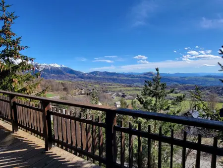 Chalet 5 personnes, proche ski et rando, balcon sud, TV, lave-linge - Photo 3