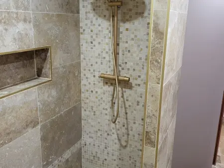 Gîte typique avec étang privé, linge et ménage inclus, Wi-Fi et animaux gratuits - Photo 16